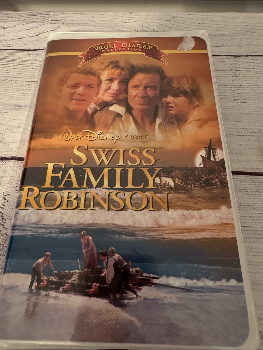 Walt Disney Swiss Family Robinson VHS - Gold & Brown Cover